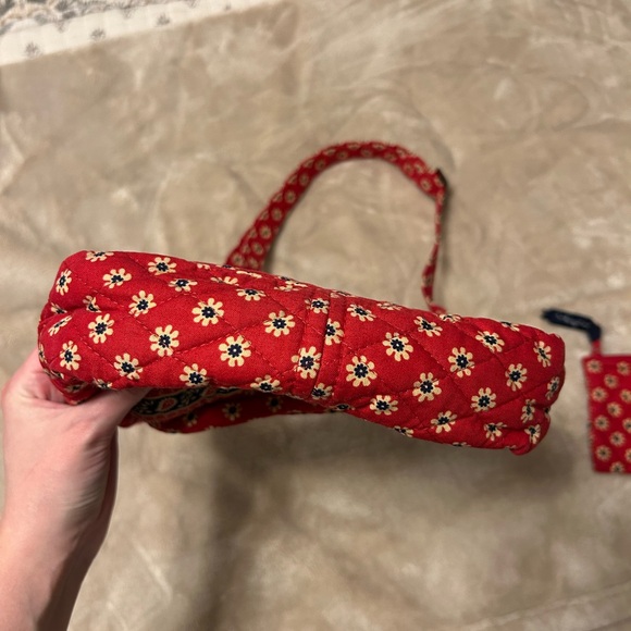 Vera Bradley - Picture 7 of 11